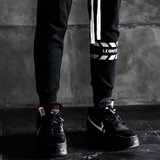 men fashion brands jeans